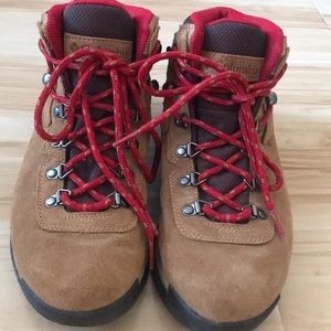 Columbia hiking boots